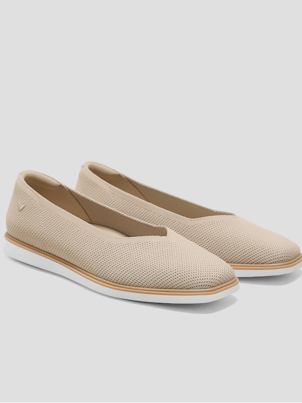 VIVAIA Square-Toe All-Day Standing Flats (Mabel) size 7-7.5